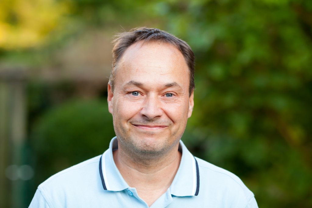 Simon Moors